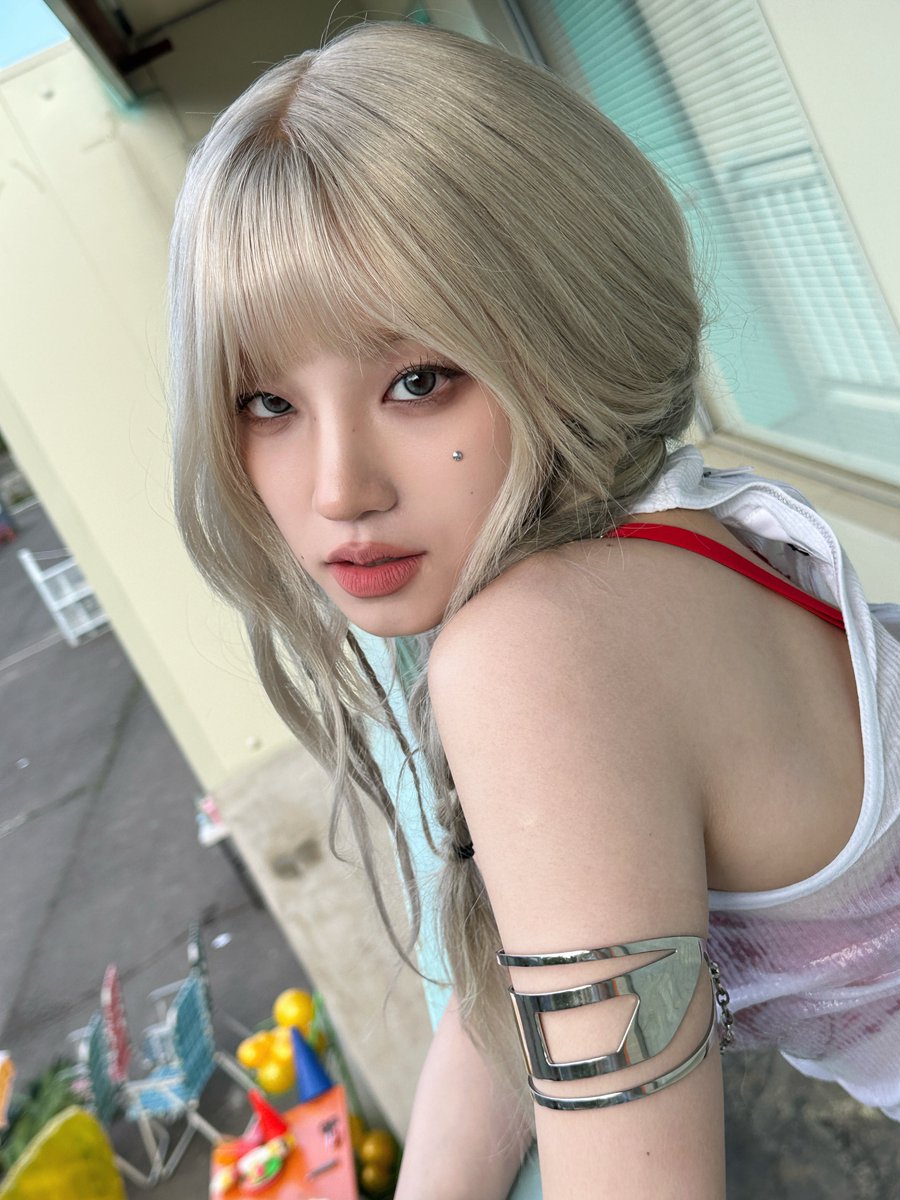 yqlovevuuu23's tweet photo. 진짜 이 핫걸아 https://t.co/WosFGdzpX3