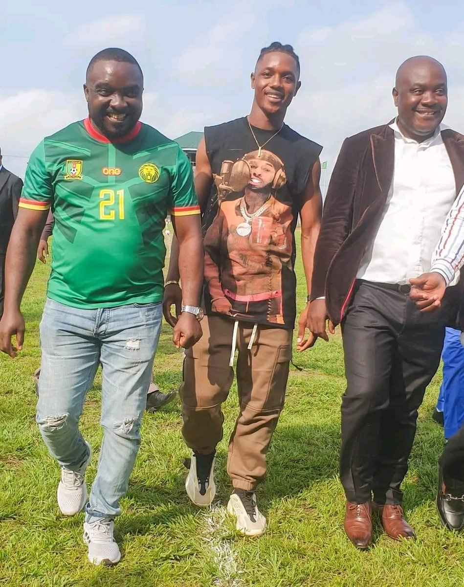 SimbaSCPhotos's tweet image. Honored! Humbled! Thank you Buea🤝🙏

#lion #Indomitable #electricalfence  #WallofJericho