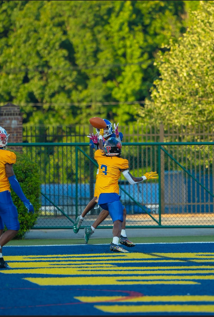 Zion Roach tweet media