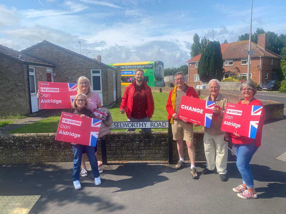 Dan Aldridge MP (@danaldridgewsm) on Twitter photo Great to have <a href="/paulbarltrop/">Paul Barltrop</a> & <a href="/bbcpointswest/">BBC Points West</a> filming with us on the #LabourDoorstep on Bournville estate in Weston-super-Mare this morning ๐
Tune in: 18:30 on BBC1 to see us & some of our amazing volunteers ๐นโค๏ธ๐ณ
#LabourDoorstep #VoteLabour #Dan4WsM Great to have <a href="/paulbarltrop/">Paul Barltrop</a> & <a href="/bbcpointswest/">BBC Points West</a> filming with us on the #LabourDoorstep on Bournville estate in Weston-super-Mare this morning ๐
Tune in: 18:30 on BBC1 to see us & some of our amazing volunteers ๐นโค๏ธ๐ณ
#LabourDoorstep #VoteLabour #Dan4WsM