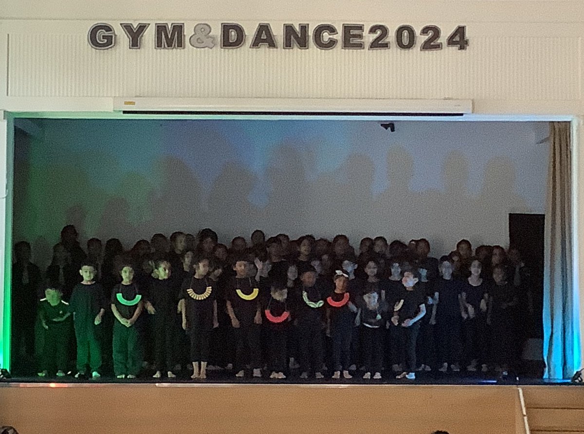 denbighprimary's tweet image. 🪩 Denbigh’s Gym &amp;amp; Dance Show 2024 🪩 

The most energetic, talented and dedicated pupils! It was an honour to sit in the audience for such a superb 👌 #performance from our talented young people. Choreography by Miss Blanchard ⭐️&amp;amp; Miss Rogers ⭐️ 
#primarydance #schoolperformance