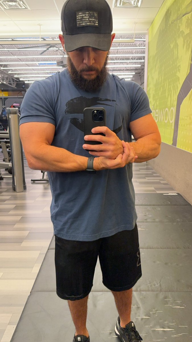 AdamTeamJacked's tweet photo. Another week in the books ✅ https://t.co/h47w1Cjn9y