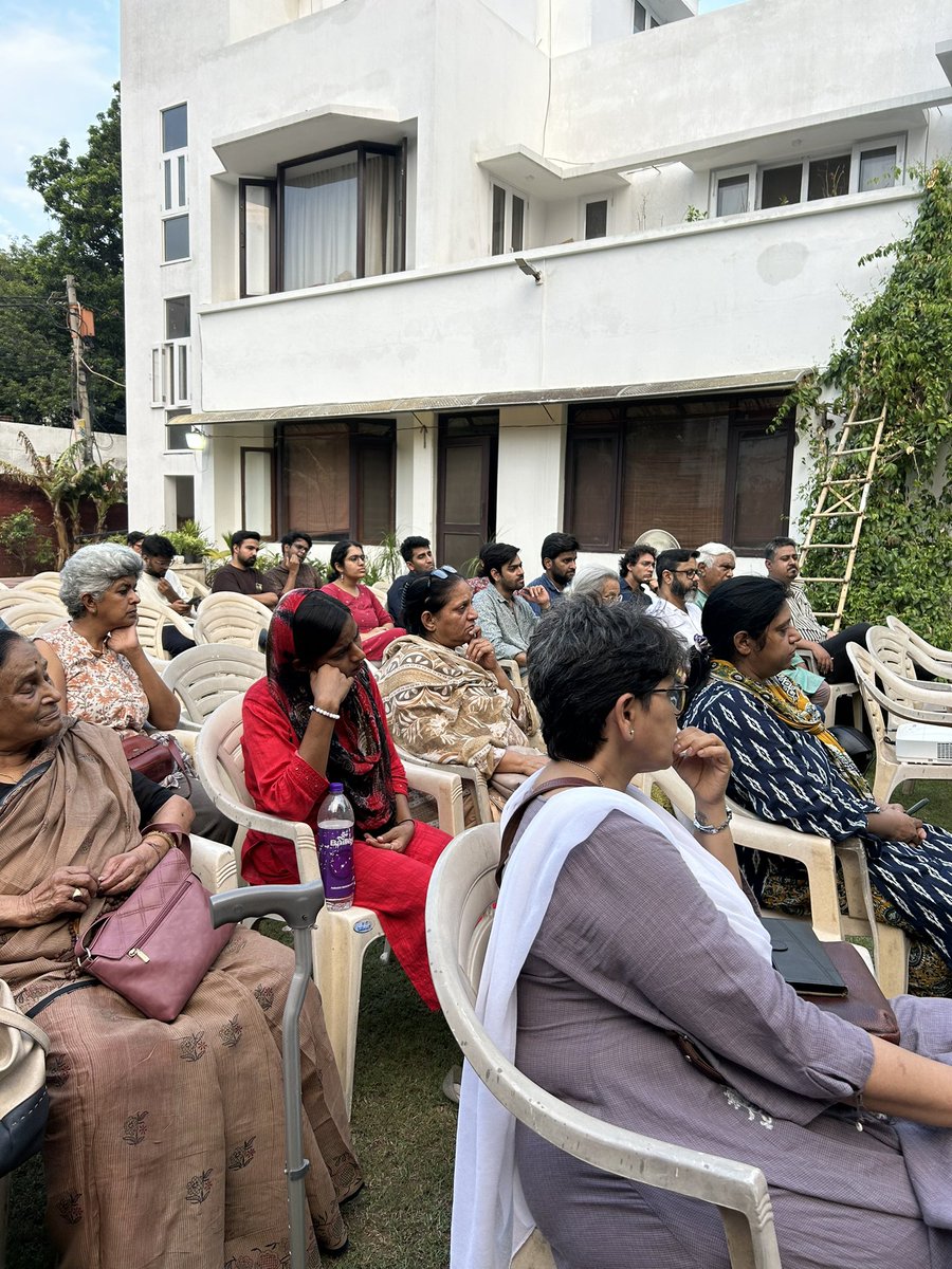 Shabnam Hashmi (@shabnamhashmi) on Twitter photo <a href="/BebaakCollectiv/">Bebaak Collective (Voice of the Fearless)</a> Report released in Delhi
Report Release & Film Screening
नफ़रत के भँवर में
सोशल मीडिया और मुस्लिम समाज के अनुभव
वक्ता
हसीना ख़ान - बेबाक़ कलेक्टिव , मुंबई
नील माधव - रिसर्चर और पत्रकार , दिल्ली
सुरूर मंदर - वकील , हाई कोर्ट, दिल्ली
Organised by
Bebaak <a href="/BebaakCollectiv/">Bebaak Collective (Voice of the Fearless)</a> Report released in Delhi
Report Release & Film Screening
नफ़रत के भँवर में
सोशल मीडिया और मुस्लिम समाज के अनुभव
वक्ता
हसीना ख़ान - बेबाक़ कलेक्टिव , मुंबई
नील माधव - रिसर्चर और पत्रकार , दिल्ली
सुरूर मंदर - वकील , हाई कोर्ट, दिल्ली
Organised by
Bebaak