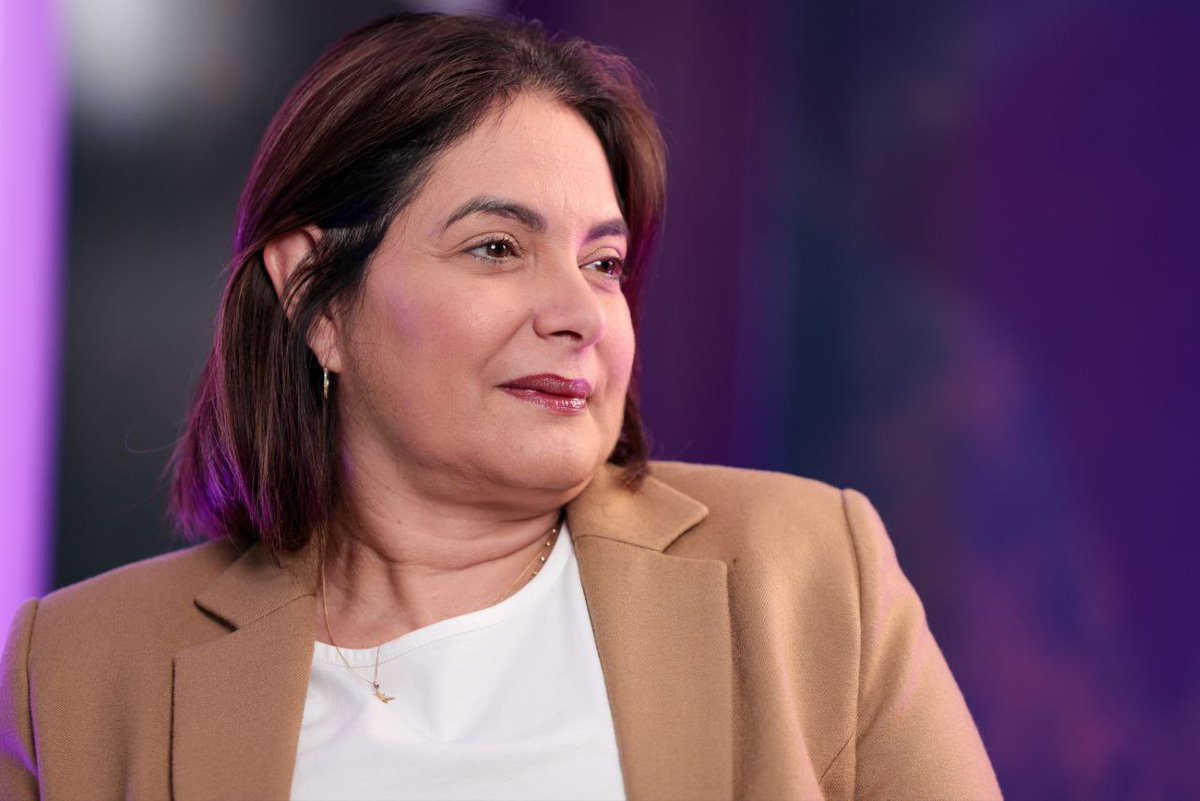 #28Jun | «Las sanciones están siendo superadas»: así busca Venezuela la autosuficiencia científica.

Lee y comparte la entrevista realizada por <a href="/SputnikMundo/">Sputnik Mundo</a> a la ministra del Poder Popular para Ciencia y Tecnología <a href="/Gabrielasjr/">Gabriela Jiménez</a> .

Más información ➡️acortar.link/TWl1Ws