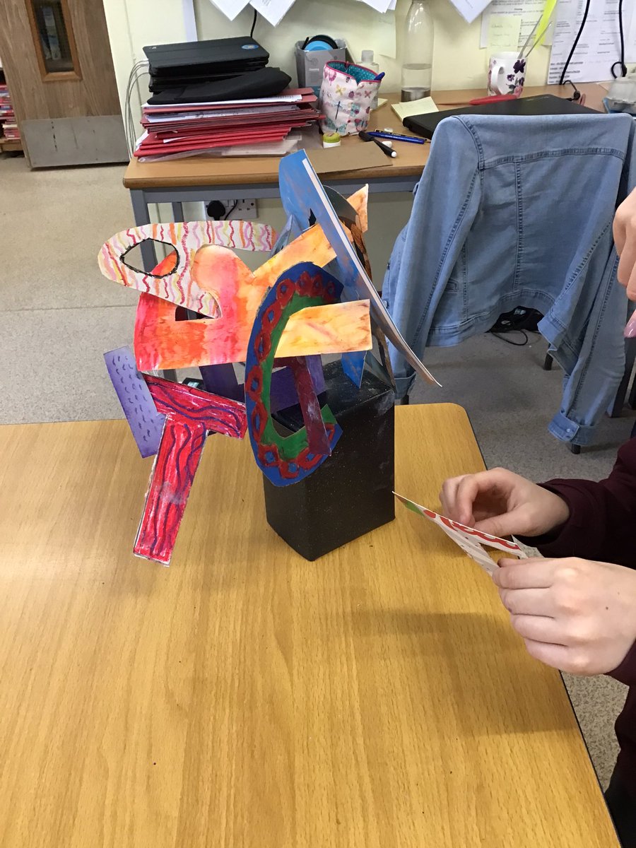 Y5_CTK's tweet photo. Building our sculpture. https://t.co/1PEOz8PGZW