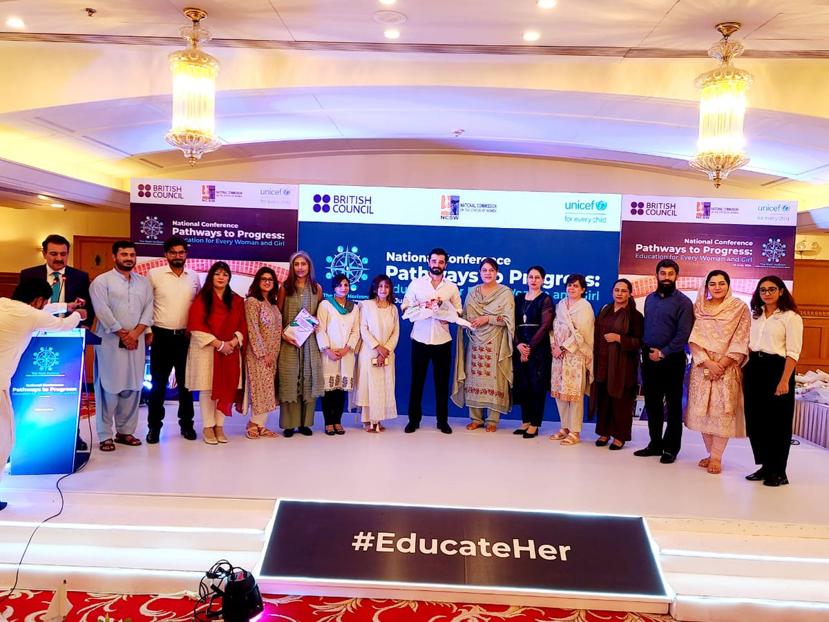 NilofarBkhtiar's tweet photo. Hamza Ali Abbasi joins the movement #EducateHer! The film star, forces with education champions! The film star attends the Education Conference, promoting girls' education and #WomenEmpowerment  #TheNewHorizon #EducationForAll https://t.co/Cky6xb5utn