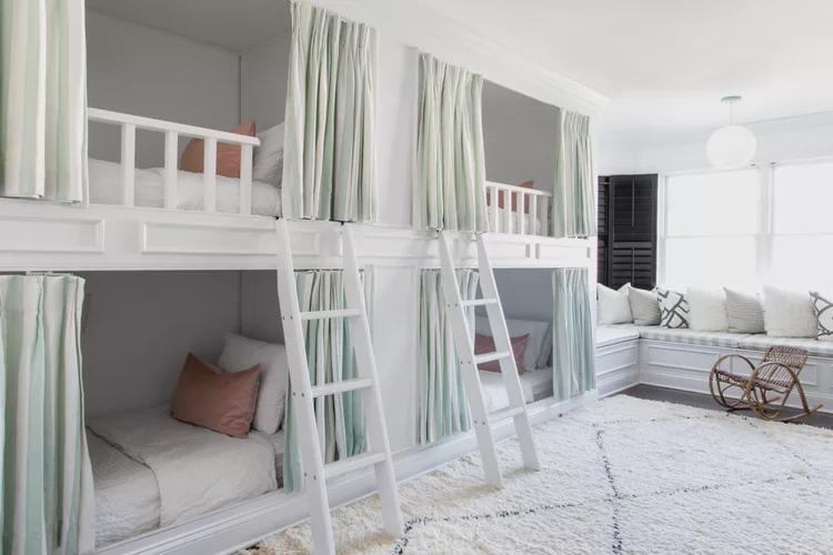SpacesToLive's tweet photo. "Cozy Bunk Room, Ocean City, Maryland, USA" https://t.co/bbfhwLZoqf