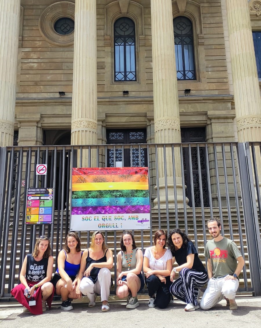 Orgull de colla! <a href="/ClinicSub/">Subcomissió d'Igualtat Campus Clínic</a> #Pride2024 #Orgull2024