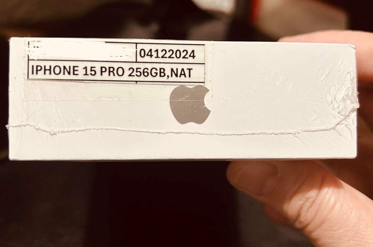 cringeworthy12's tweet photo. FOR SALE: iPhone 15 Pro SEALED BRAND NEW

NEVER OPENED. Sealed in box. 
- 256 GB
- Natural Titanium
- 1 Year warranty with Apple upon opening of unit
- Smart network

RFS: Extra phone, badly need funds for medical expenses. https://t.co/A8BNGQSWHA