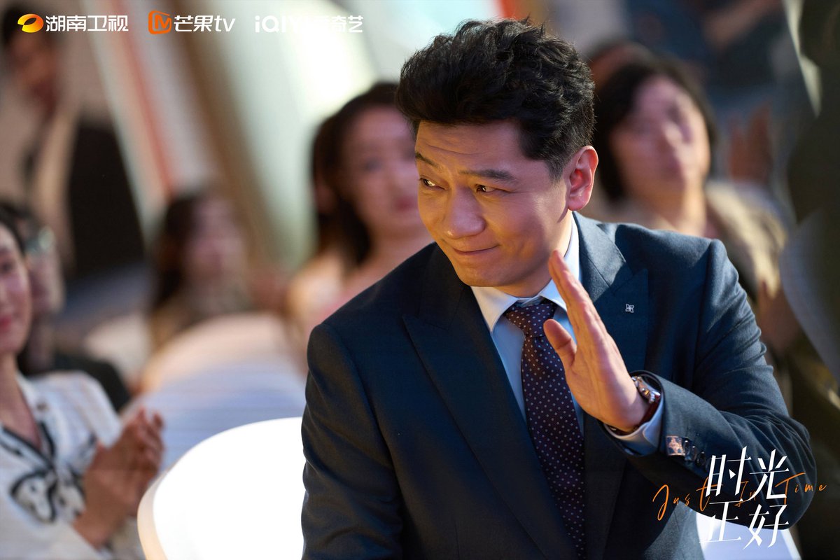 CdramaL's tweet photo. ăđž | O drama moderno #JustInTime, estrelado por #QinHailu, #BaoJianfeng, #ZuoXiaoqing, #TianYu, #PanZhilin, #DuYuan, #JiaXiaohan, #SunHao, #LiYixiao, #TanKai, #MuLiyan e mais, lança novas Stills â€ïž
#æ¶ć
æŁć„œ https://t.co/zZ8tWIYcIM