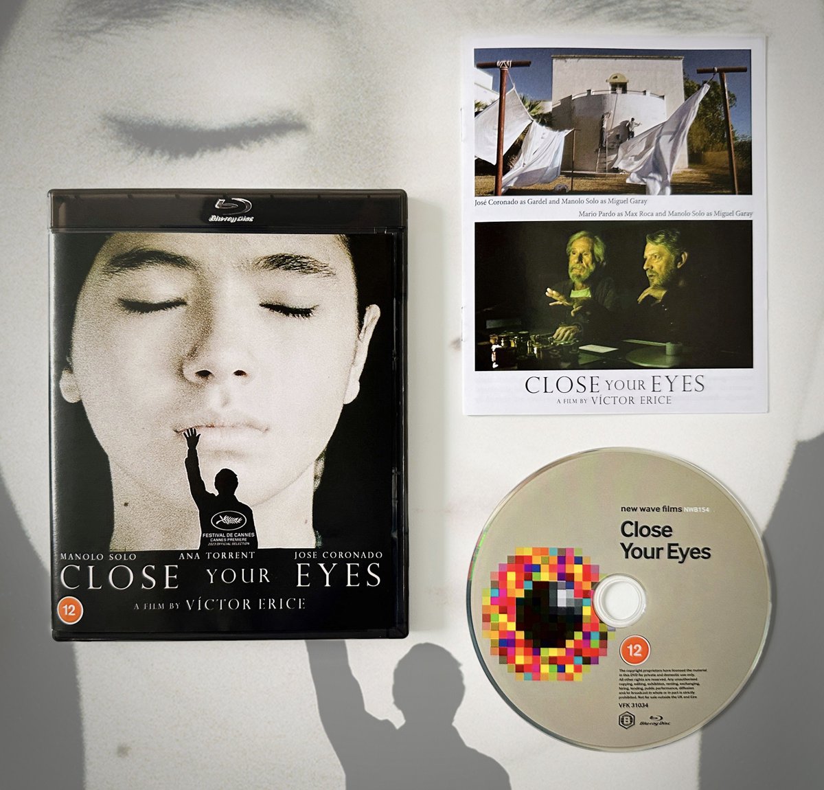 🎞️ 𝐂𝐄𝐑𝐑𝐀𝐑  𝐋𝐎𝐒  𝐎𝐉𝐎𝐒 🎞️

📽️ Víctor Erice (2023)

La compra del año! Edición UK. Castellano.
Subtítulos inglés no forzados.

La página que todos conocemos se hará eco pronto. Recordad que lo visteis aquí primero.😉‼️

🔗amzn.eu/d/0gcwD2DJ
- 
#rgjbc #CerrarLosOjos