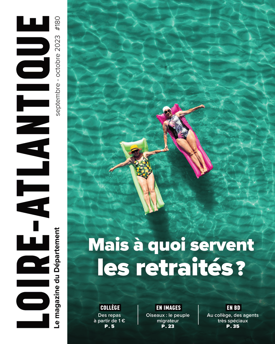 cap_com's tweet photo. @CACL_GUYANE @strasbourg @regionbretagne @GrandChambery @nimes @VilledeRiom Le département @loireatlantique remporte le prix de la Une avec « Loire-Atlantique magazine » ! Bravo à eux 🎊🏆 https://t.co/s26KpVlO0o #pressterr #compublique https://t.co/9GR42yufed