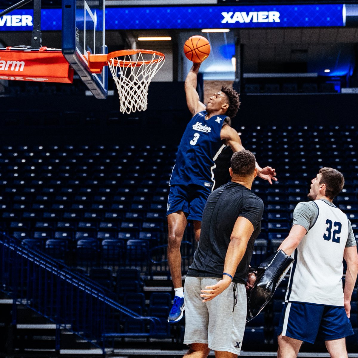 XavierMBB's tweet photo. ⚔️ | @dai1yn 

#LetsGoX | ALL IN https://t.co/zB6XXcPXX6