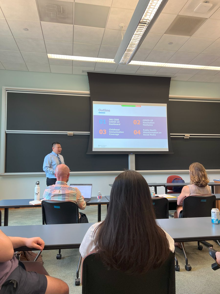 Congratulations to <a href="/energeticod/">Ensheng Dong</a> on a successful #thesis defense! Advised by Assoc. Prof. Lauren Gardner <a href="/TexasDownUnder/">Lauren Gardner</a>, he presented "Supporting public health decision-making through an engineering perspective: from pandemic data acquisition to data-driven modeling.”