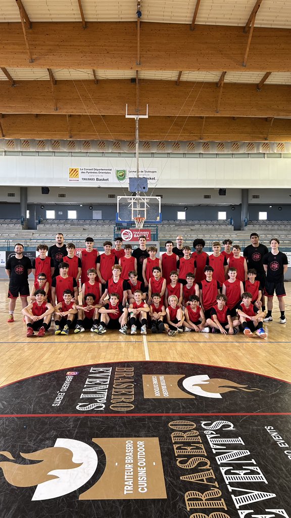 Hugo Benitez tweet media