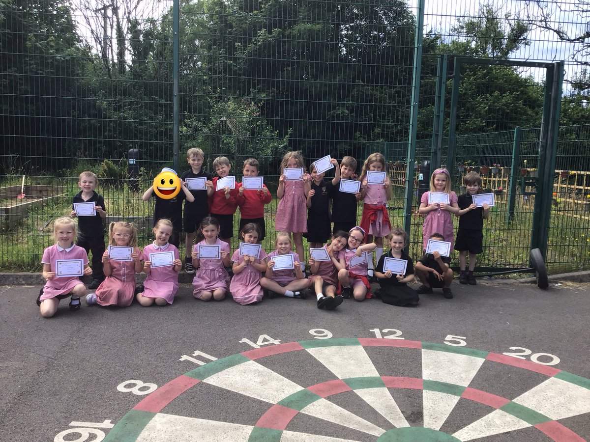 Dosbarth Drudwy (@dosdrudwy) on Twitter photo Ymdrech gwych yn y mabolgampau. Da iawn chi! A fantastic effort by everyone during sports day. Well done! πππΎππ»ββοΈπ
<a href="/YsgolLlanhari/">Ysgol Llanhari</a> Ymdrech gwych yn y mabolgampau. Da iawn chi! A fantastic effort by everyone during sports day. Well done! πππΎππ»ββοΈπ
<a href="/YsgolLlanhari/">Ysgol Llanhari</a>