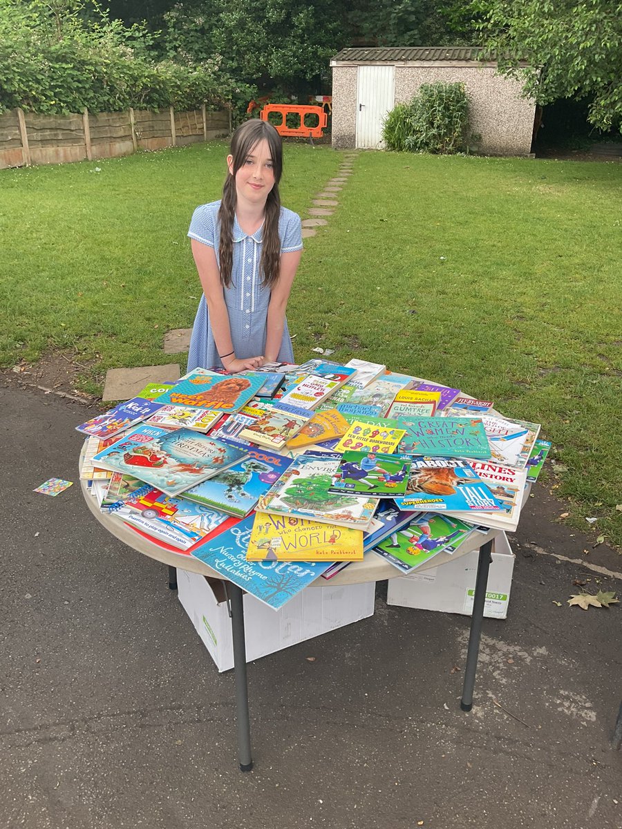 St James Primary - Rusholme tweet media