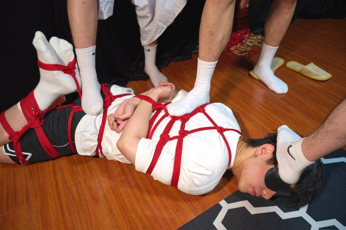 怎么不算粽子呢
🪢：<a href="/adaxi99/">阿达西</a> 
📷：<a href="/xxxxbai2/">Ty.man-7</a>