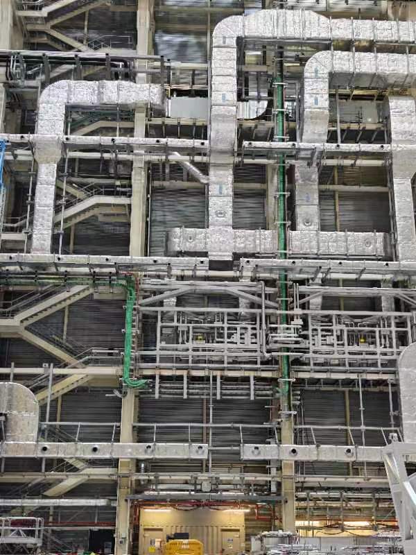 CN_Nuclear_Corp's tweet image. Hi @iterorg , here we are! Look, the huge assembly hall and equipments, aren&apos;t they sci-fi?
We wish the @iterorg  project a smooth progress and an early realization of the world&apos;s biggest nuclear energy dream!
#scientistsforfuture
@iterorg