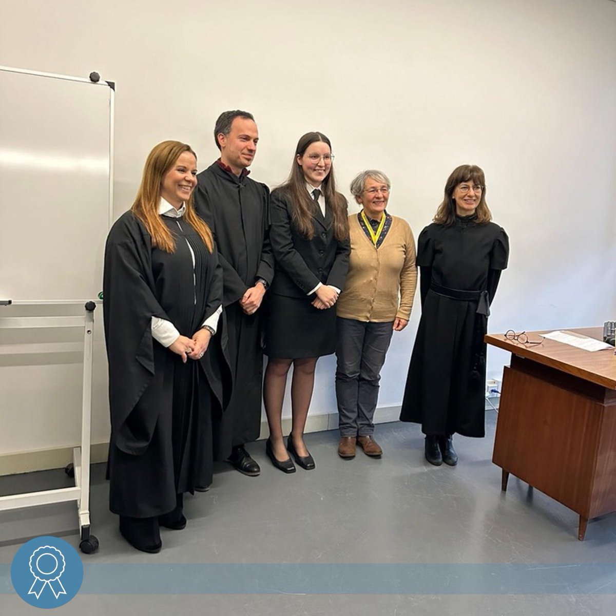 nBTT | Pêgo Lab (@pegolab_nbtt) on Twitter photo Cláudia nailed her #master's defense "Evaluation of anti-gene #oligonucleotide strategy for targeted shutdown of activated telomerase: a novel therapeutic approach in #cancer" 🎓
A successful collaboration between nBTT and Cancer Signalling & Metabolism group at <a href="/i3S_UPorto/">i3S-Instituto de Investigação e Inovação em Saúde</a> 🤩 Cláudia nailed her #master's defense "Evaluation of anti-gene #oligonucleotide strategy for targeted shutdown of activated telomerase: a novel therapeutic approach in #cancer" 🎓
A successful collaboration between nBTT and Cancer Signalling & Metabolism group at <a href="/i3S_UPorto/">i3S-Instituto de Investigação e Inovação em Saúde</a> 🤩