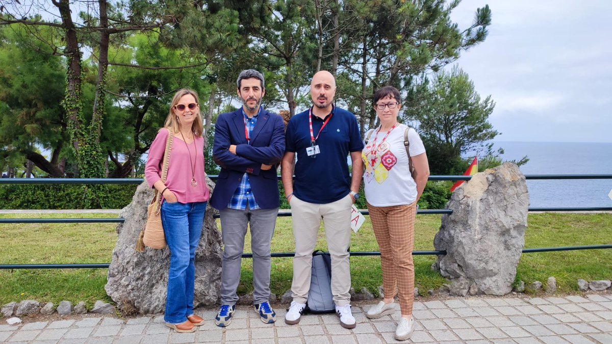 NanomedCSIC (@nanomed_csic) on Twitter photo Fernando Herranz, científico del Instituto de Química Médica y coordinador de la Red #DIAMOND y <a href="/Nanomed_CSIC/">NanomedCSIC</a>, expuso sobre las nanopartículas radiactivas que permiten detectar patologías
#ConexionesCSIC #Nanomedicina Fernando Herranz, científico del Instituto de Química Médica y coordinador de la Red #DIAMOND y <a href="/Nanomed_CSIC/">NanomedCSIC</a>, expuso sobre las nanopartículas radiactivas que permiten detectar patologías
#ConexionesCSIC #Nanomedicina