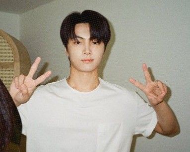 ; game 
a #jay enhypen few tweets au 
   - written by ©sthaallv_