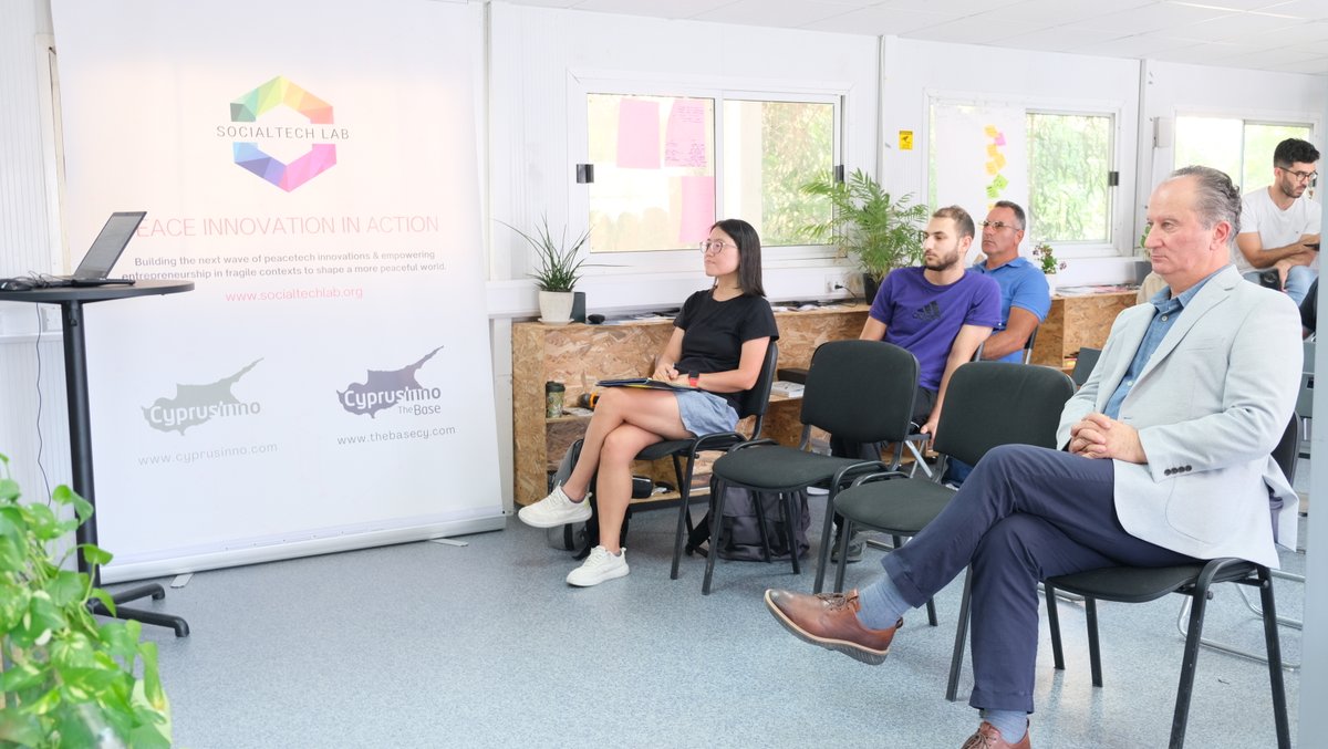 CyprusInstitute's tweet image. #CyI President, Prof. @StavrosMalasCY gave a welcome message for the Digital Innovation Hub Cyprus (#DiGiNN) Agrifood Digital Transition &amp;amp; Sustainability Bootcamp, aiming to connect and upskilling the agrifood ecosystem in Cyprus via an innovative system.
