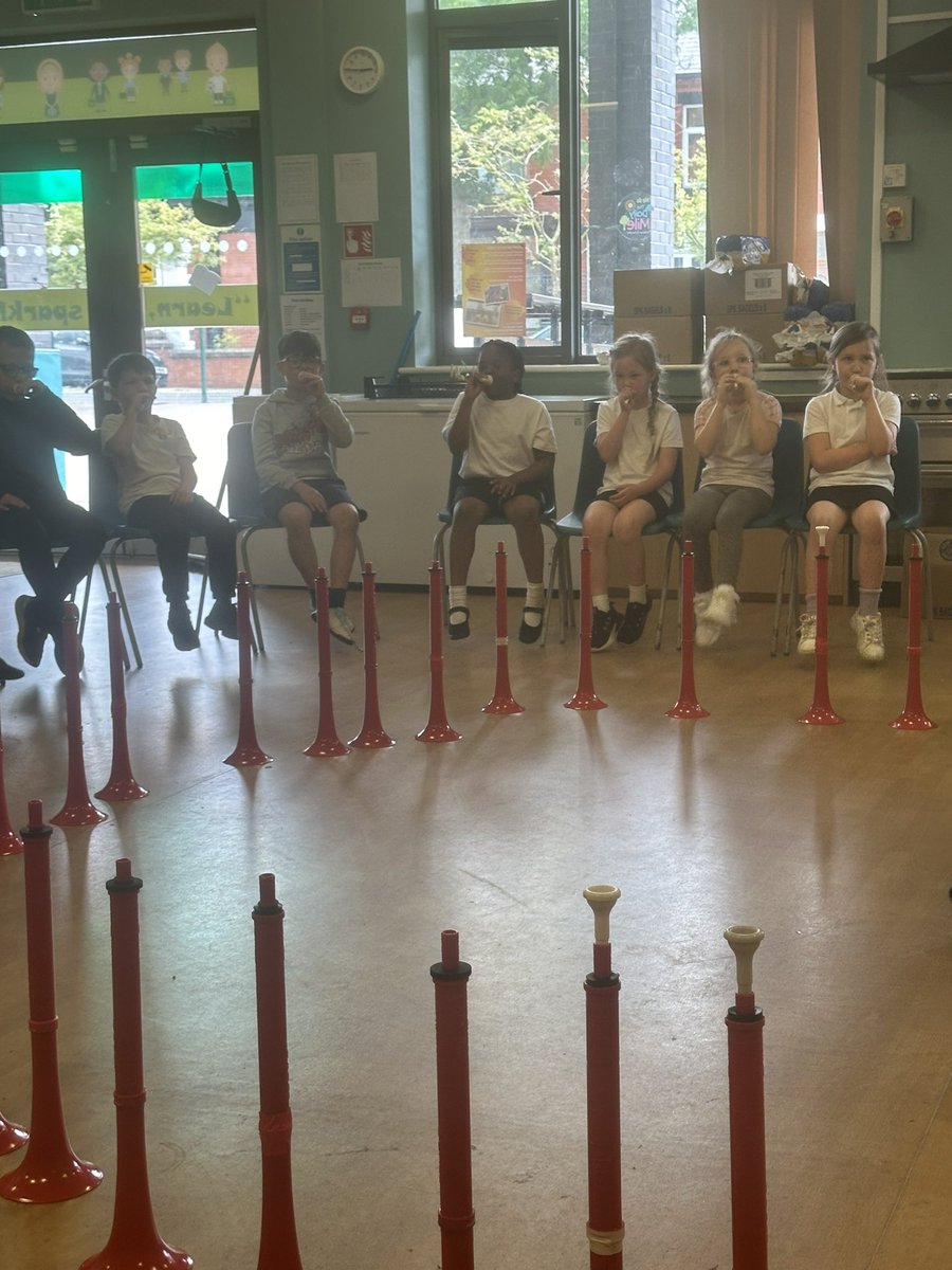 Thank you <a href="/LtdMinshall/">Minshall Music LTD</a> we loved our session today! 🎵 🎵