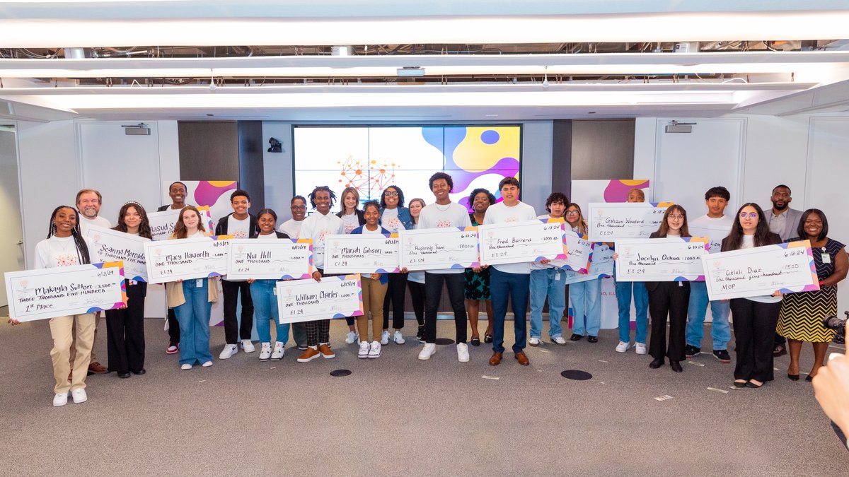 InsideGuidewire's tweet image. We partnered with students from Chicago Public Schools for an Early Innovators Challenge alongside our customer CNA Insurance &amp;amp; the Thurgood Marshall College Fund! Looking forward to sharing more on this great partnership at our annual Connections event in Fall. #InsideGuidewire