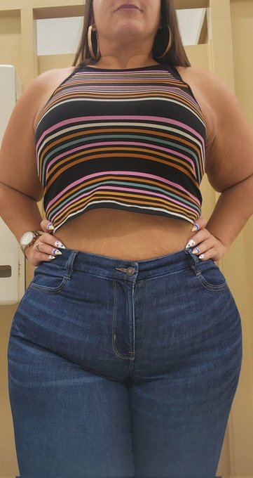 Swipe to Undress My Natural Curves! Cum See My Face &amp; What's New.  Exclusive Pics on OF *No PPV* https://t