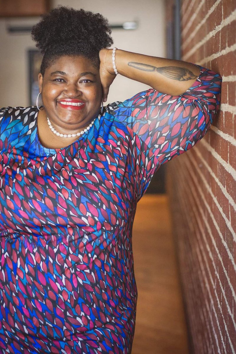 ✨️SOME PERSONAL NEWS✨️
I'm excited to share that I've accepted the position of Senior Food Editor at Gulfshore Life Magazine in Bonita Springs, FL. The position is not remote, so I'm relocating to FL from NC.  Do you know any SWFL food writers or freelancers? Send 'em my way!