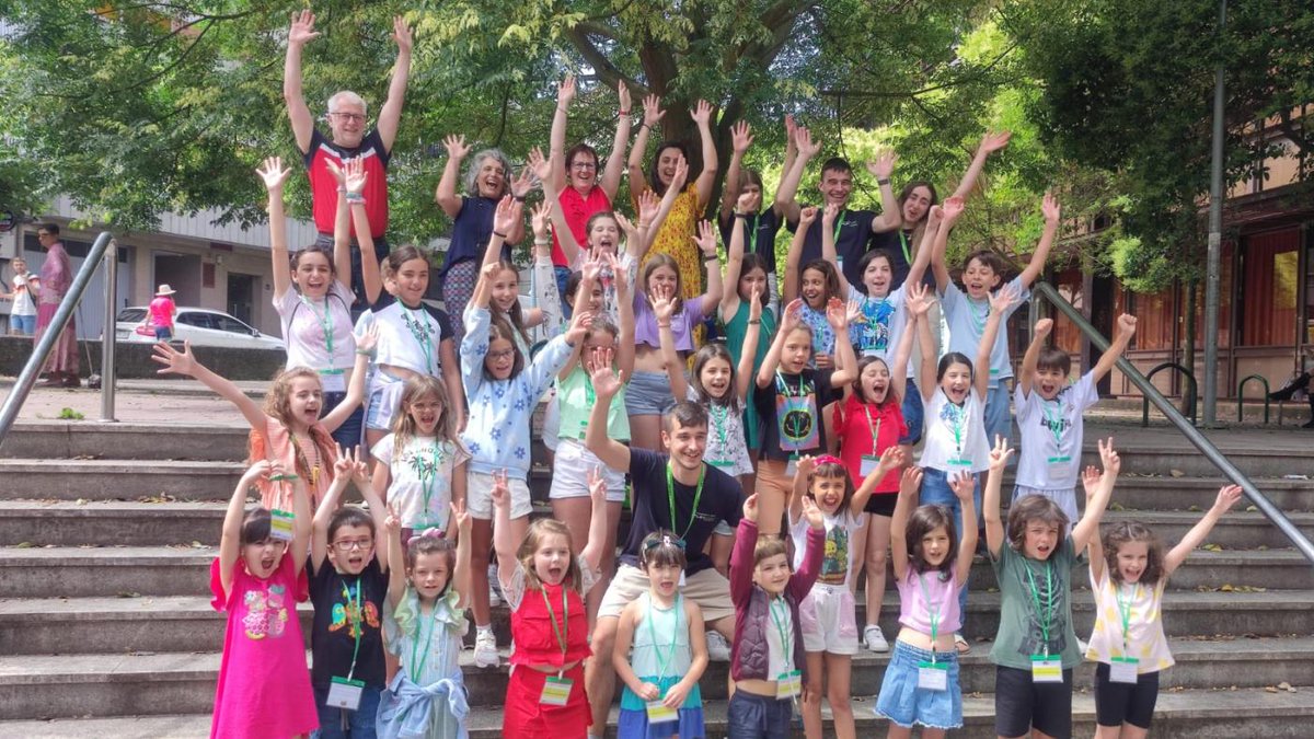 Misión submarina cumplida para parte da segunda promoción do ALDABA-TIC CAMP!! Gracias polo apoio
@CSocialUDC
<a href="/FIC_UDC/">Facultade de Informática da UDC</a>
<a href="/eseiuvigo/">ESEI UVigo</a>
#ConselloSocialUVigo