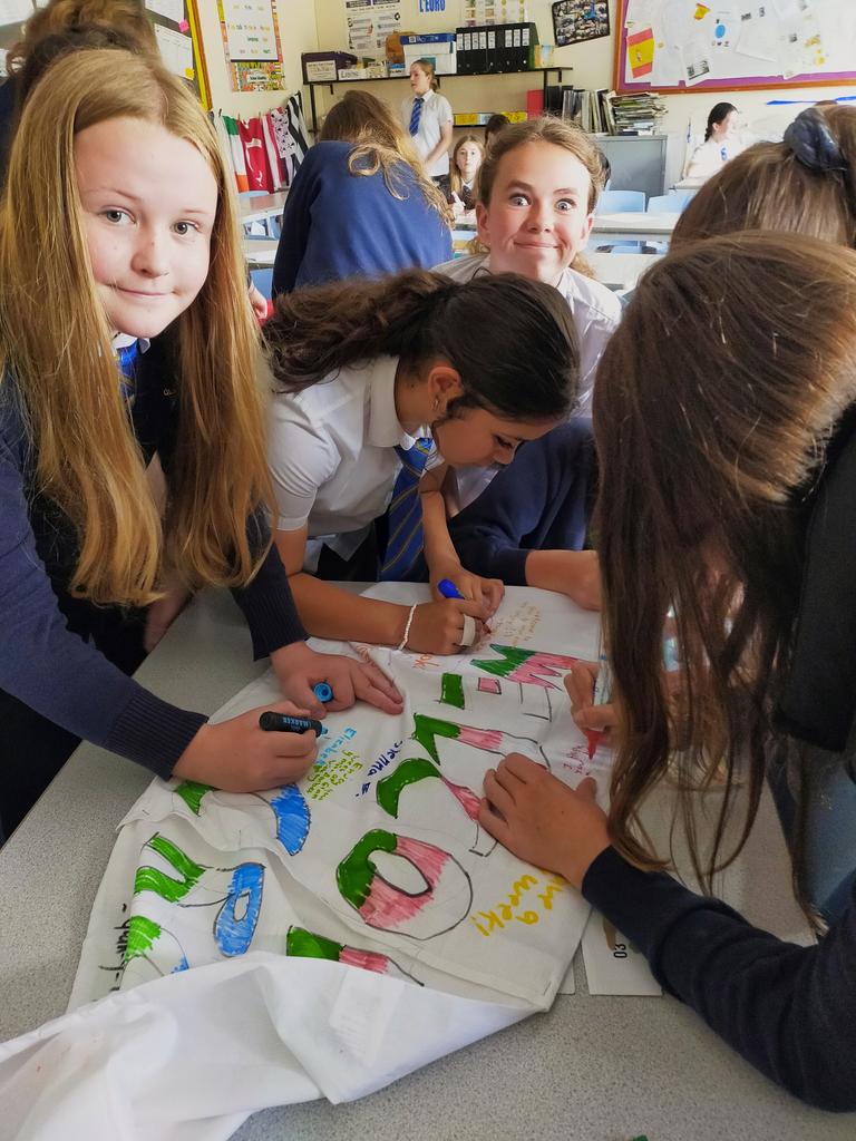 All set for Wales 2024! Looking forward to meeting you again <a href="/glanymorschool/">glanymorschool</a> this weekend! Safe journey! 🇱🇸✈️🏴󠁧󠁢󠁷󠁬󠁳󠁿 <a href="/DolenCymru/">Dolen Cymru Lesotho</a> <a href="/TaithWales/">Taith</a> #PrideOfPlace2024