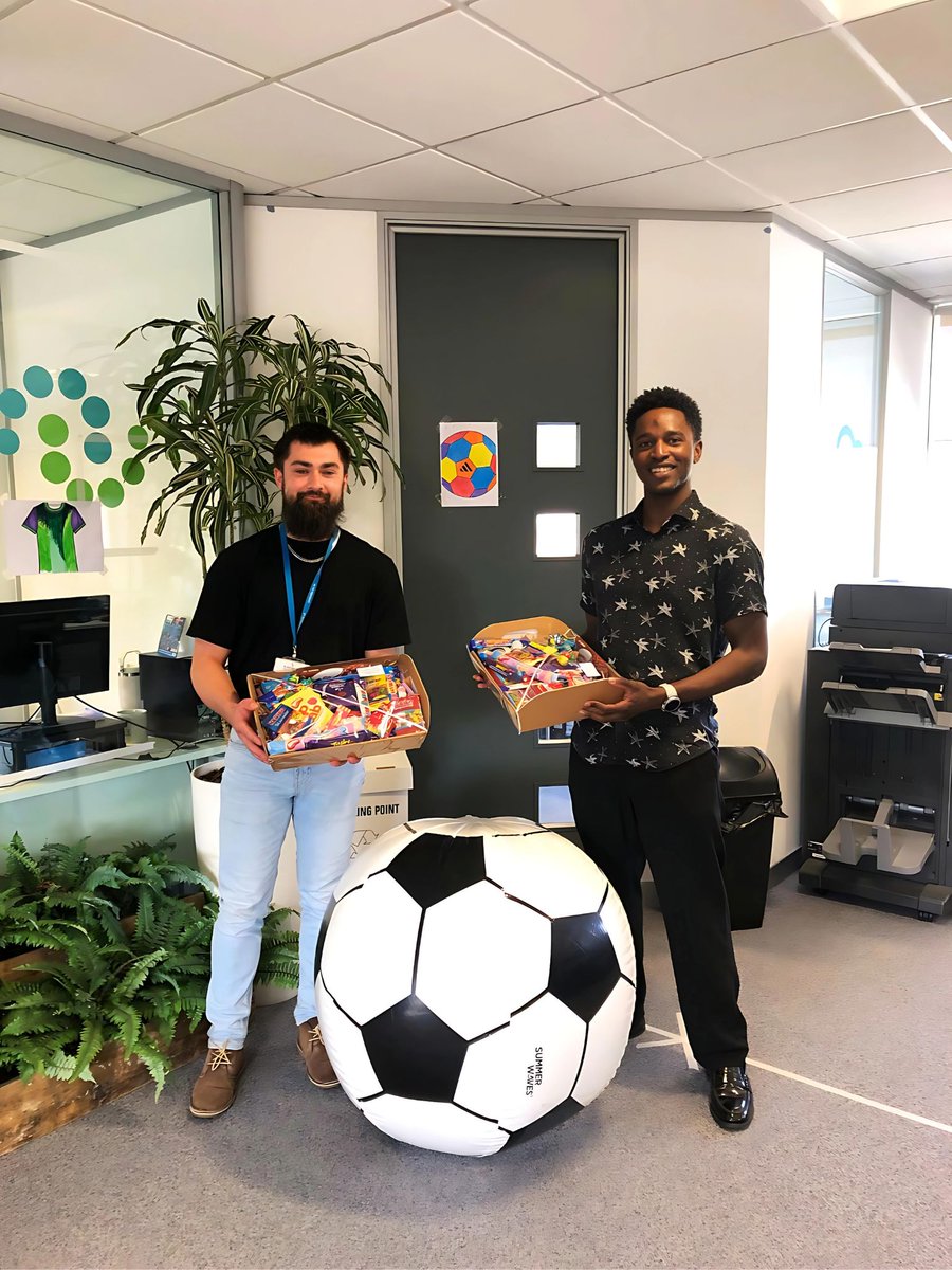 Office Euro 2024 Decorating Competition⚽

This week, an impartial referee judged the decorations, and we're excited to announce that the back-office team won. Their prize? Two chocolate hampers to share among all!

Thanks to everyone who participated🎉

#officecompetition