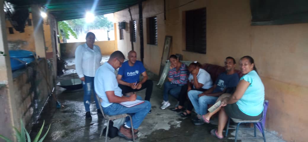 TrabajadoresVe's tweet photo. 📍Desde los mcpios La Trinidad, Cocorote y Arístides Bastidas del edo Yaracuy, continuamos reunidos para sumar y organizar al pueblo trabajador; también estamos en las fabricas y los circuitos comunales del estado.✊️🔥 

#TrabajadoresConNico 
#ConNicoTenemosPaz https://t.co/G8cHKd5sSJ