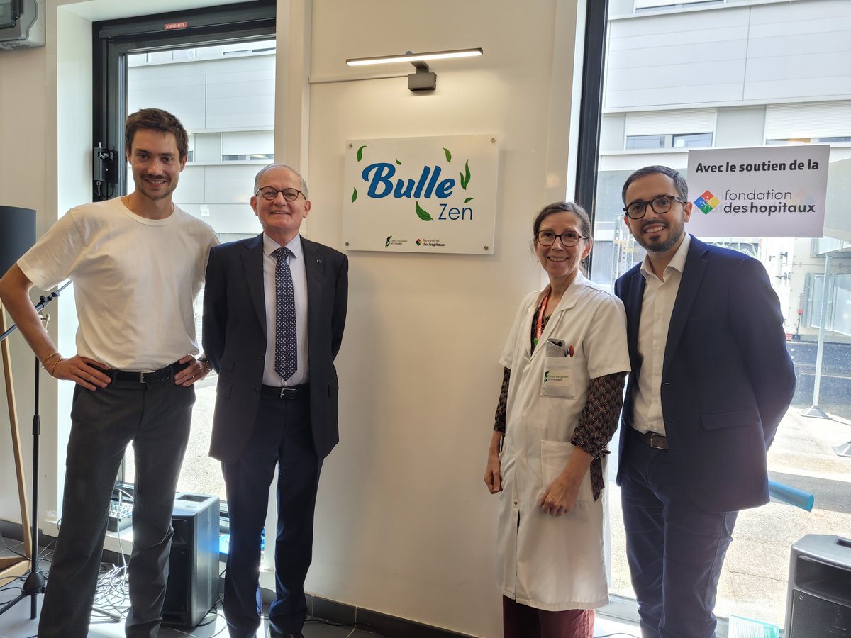 CHSF91's tweet photo. "Bulle Zen" c'est le nom choisi par le personnel du CHSF pour son espace détente inauguré avec les membres du conseil de surveillance. Un espace de 100m2 financé par #FondationdesHôpitaux. Déjà 6 activités ! Un programme inscrit dans le Projet social  24-28. Merci @FondHopitaux https://t.co/Gb2bDNs2d1