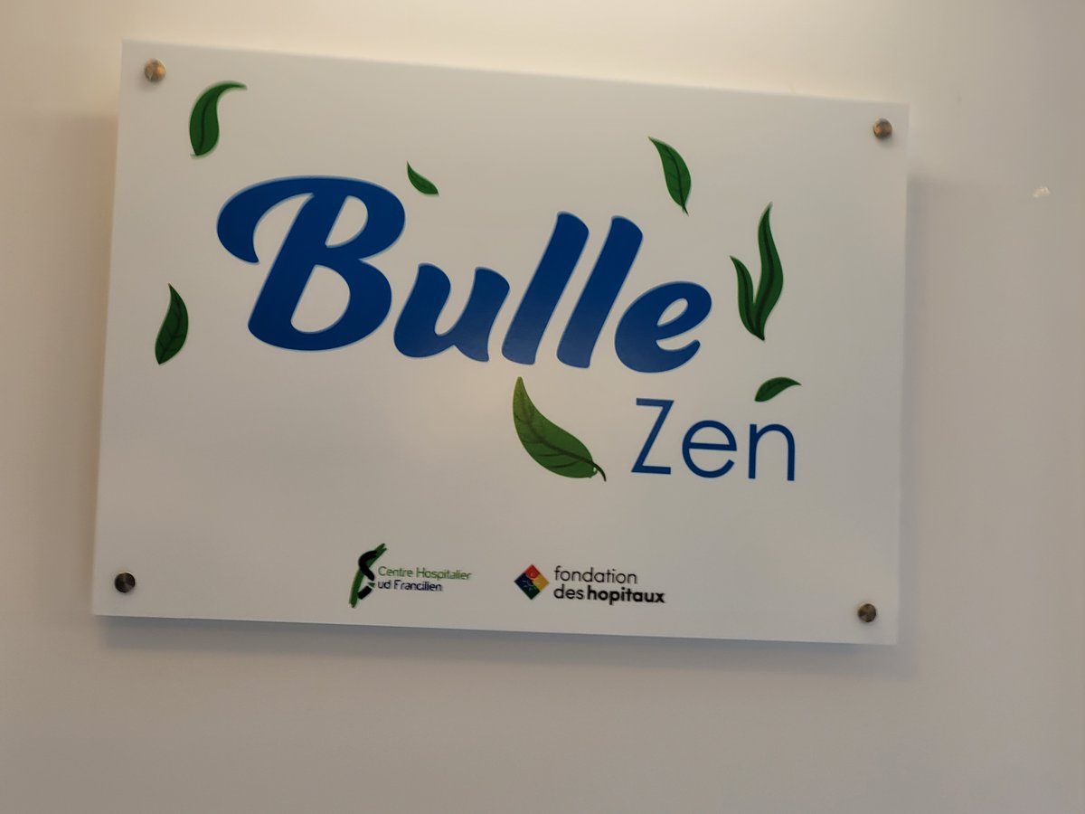 CHSF91's tweet photo. "Bulle Zen" c'est le nom choisi par le personnel du CHSF pour son espace détente inauguré avec les membres du conseil de surveillance. Un espace de 100m2 financé par #FondationdesHôpitaux. Déjà 6 activités ! Un programme inscrit dans le Projet social  24-28. Merci @FondHopitaux https://t.co/Gb2bDNs2d1