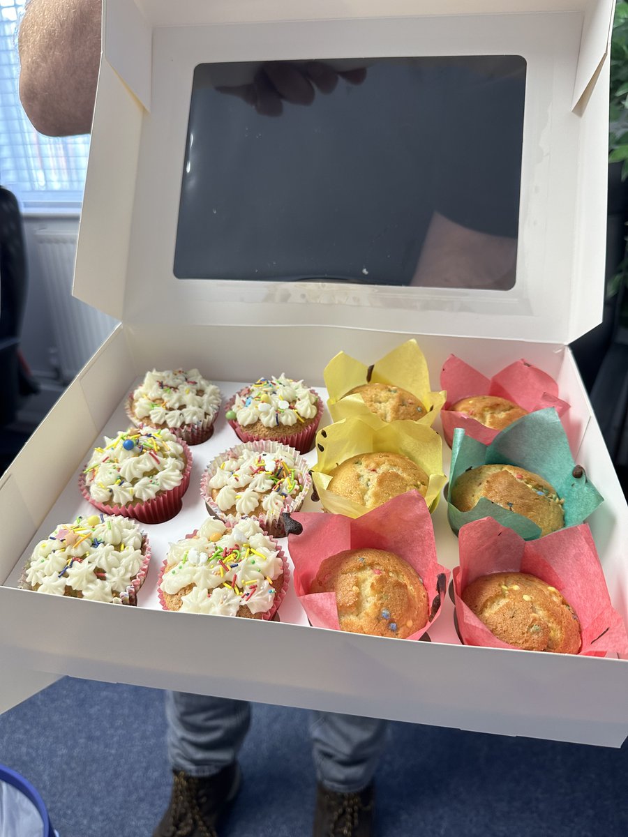 Surprise treat for our team this week!🧁 Our director's wife made these delicious cakes for everyone. Luckily, there were a couple more boxes waiting for our installation teams when they returned from site!😋