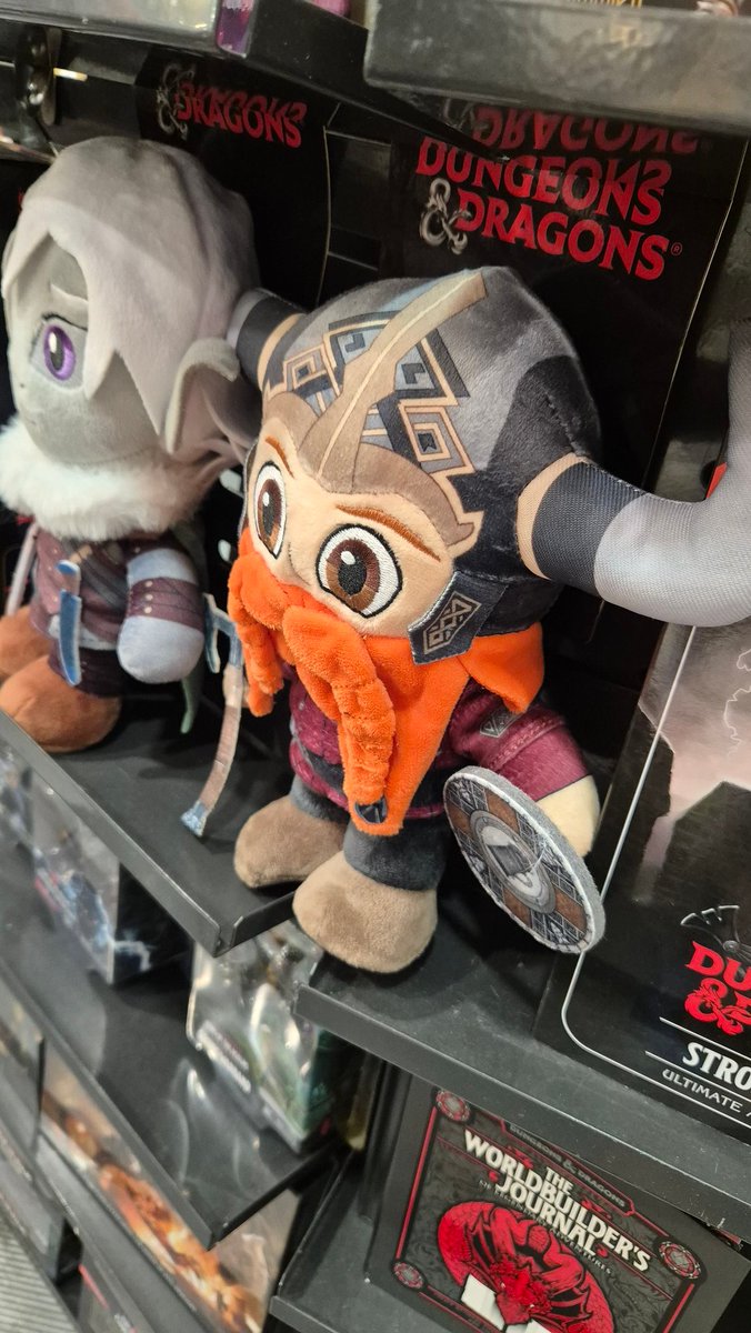 PyroGlyphid's tweet photo. Every time I see this fella at HMV I think it's Honeydew.. @yogscast https://t.co/s4WpyXrbm7