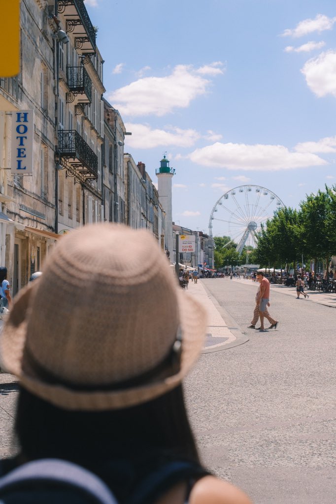alethom_'s tweet photo. In La Rochelle 🇫🇷 #StreetPhotography https://t.co/Qdi95eIYiK