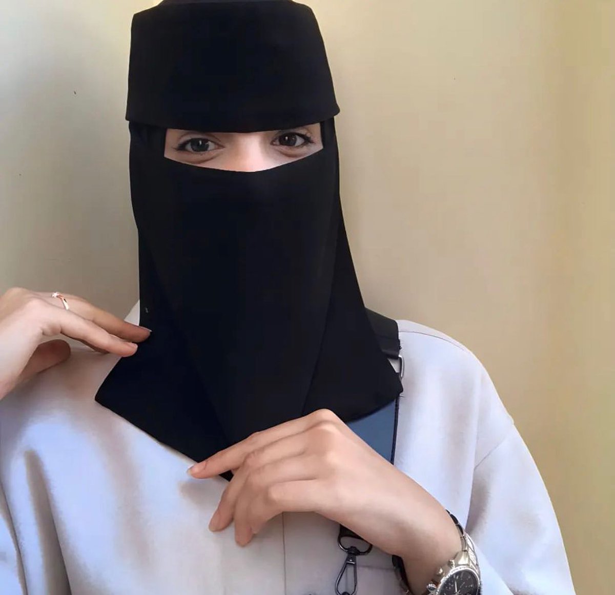 هل توافق على الزواج من طبيبة أسنان !؟😇