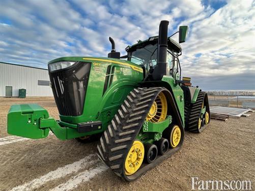 2022 John Deere 9RX 640 👇

36" tracks, power shift transmission, 8 SCV's, 1000 PTO, premium lights, weights, automation 4.0, 10" display and much more, for sale @AglandCo.

🔗farms.com/used-farm-equi…

#WestCdnAg #Tractors