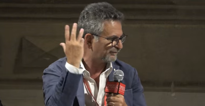 SymbolaFondazio's tweet photo. 🎙️@FranFerrante Vicepresidente @Kyoto_Club "Vorrei che le best practices diventino un modello per tutti. Per fare ciò però ci vuole politica". https://t.co/xOOEPba4lO
