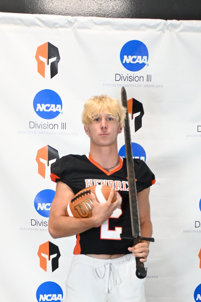 Brendanwilson01's tweet photo. I can’t thank enough people that have helped me though out this process so blessed to announce I have received my first offer to play college football🧡🖤@RussHeidiSLC @QBCoachBeaty @tomwlson66 @coachwesterberg #ag2g @recruitsalado #gowarrior https://t.co/Vg0Q2P0fVN