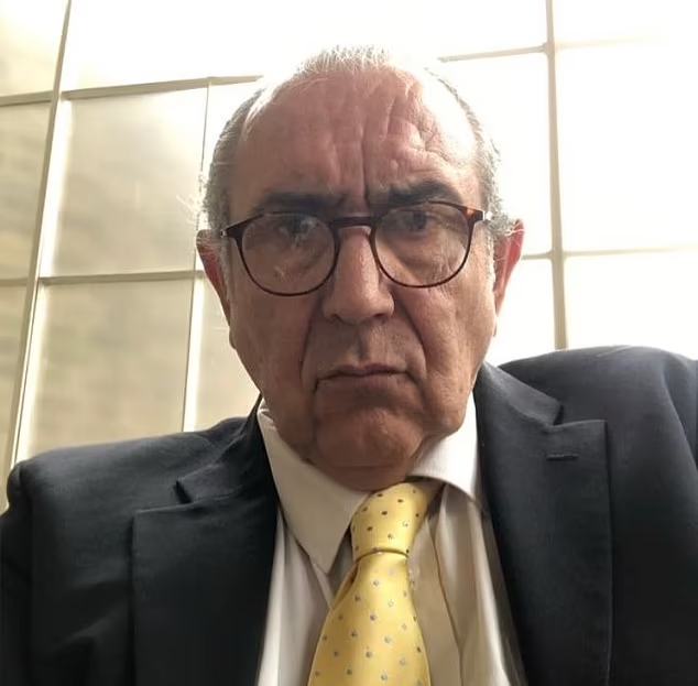 daveatherton's tweet photo. 🚨Bombshell🚨
More tomorrow, Andrew Parker, the actor who used profane racial language has worked for Channel4 before and boasts one of his skills is "secret filming". https://t.co/wG3evT7Ali