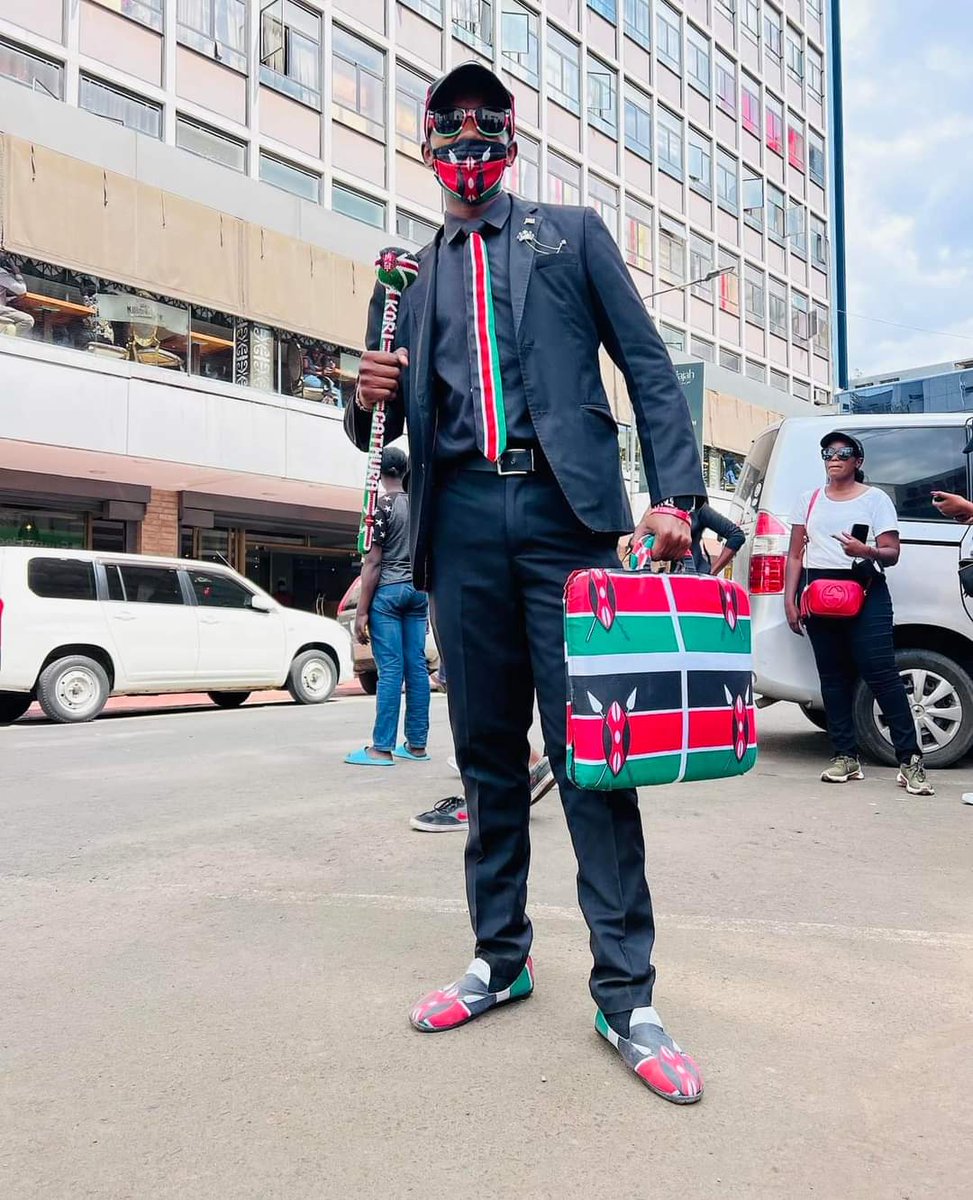 frankodeatom's tweet photo. @_CrazyNairobian @Kimuzi_ @Osama_otero they abducted another one ..kevin kori from nakuru..yesterday in the afternoon  watupee huyu https://t.co/eUD5NbwKEa
