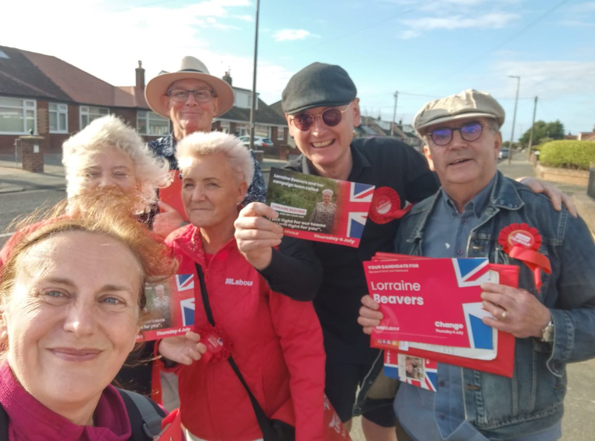 hindleanna's tweet image. Double canvass session today working hard towards a Labour victory for Lorraine Beavers and Maya Ellis. Two inspiring women who will make authentic caring MPs 🌹 with @MatthewBrownLab @valeriewise100 @connord_291