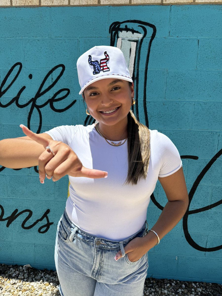 LubbockMatadors's tweet photo. 🇺🇸𝒥𝓊𝓁𝓎 3𝓇𝒹🇺🇸

We will have these available for our July 3rd game! 🔥

Who wants one? 🔴⚪️🔵 https://t.co/4pb2B5CdUT