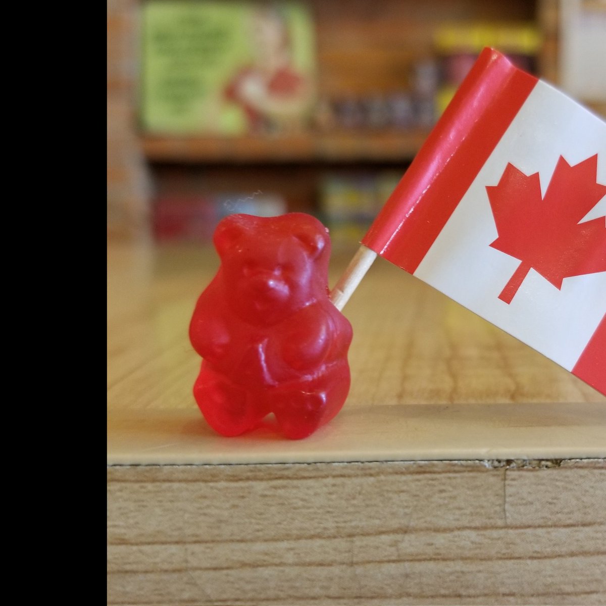 Canada Day Long Weekend Hours 🇨🇦

Saturday  10:00am - 5:30pm
Sunday - Closed
Monday - Closed

Have an amazing long weekend everyone! 

#holidayhours #yql #lethbridge #lethbridgecandyshop ##downtownleth #howsweetinc