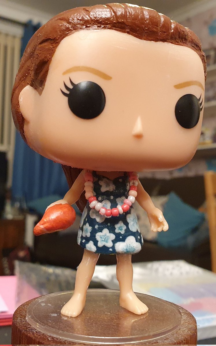 Julie74656's tweet photo. @rorythenerd @brothershageman @OriginalFunko I made my own as I couldn't rely on Funko doing it.... I have her in most situations... #QueenArachnia #YearOfHell #Workforce #Luau love me some #Janeway and yes, I have the #Chakotay to match them all π₯°π₯°π₯° https://t.co/rtfwde0Y3O